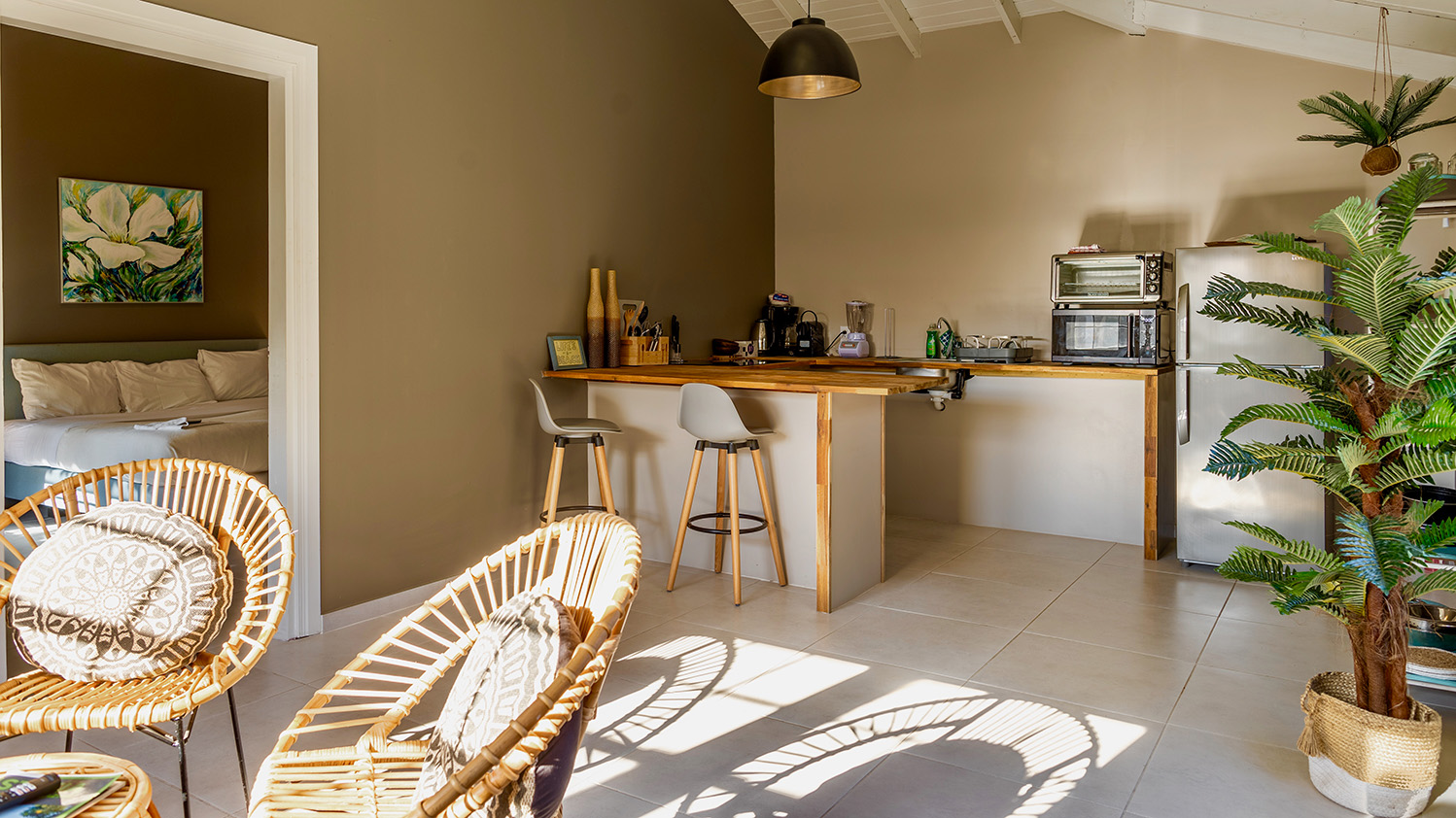 Talk of the Town Inn & Suites | St Eustatius | Bungalow Kitchen